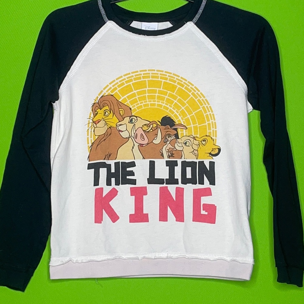 Disney sweater (The Lion King)